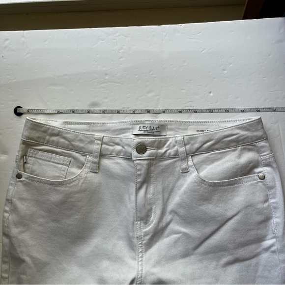 JUDY BLUE Women's White Skinny Jeans Size 29 - Picture 6 of 7
